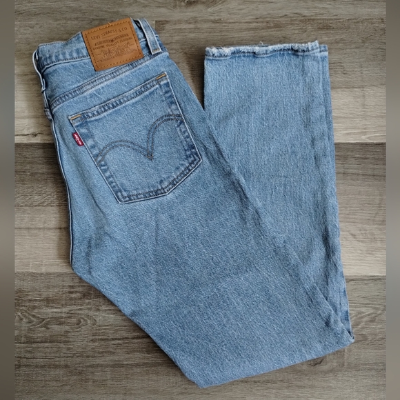 Levis Wedgie Straight Leg Jeans 25 - Picture 1 of 9